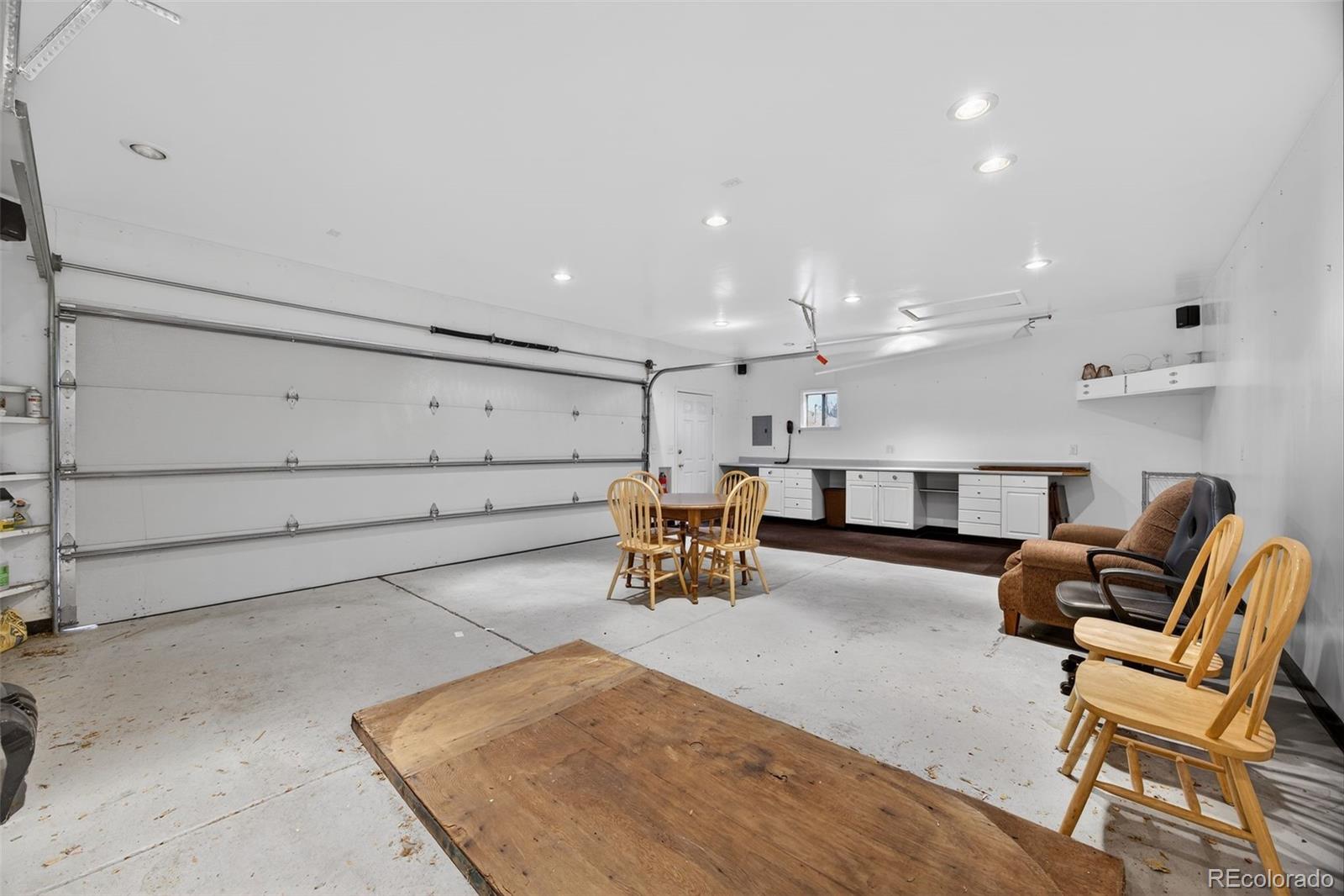 2682 Meadowbrook Drive