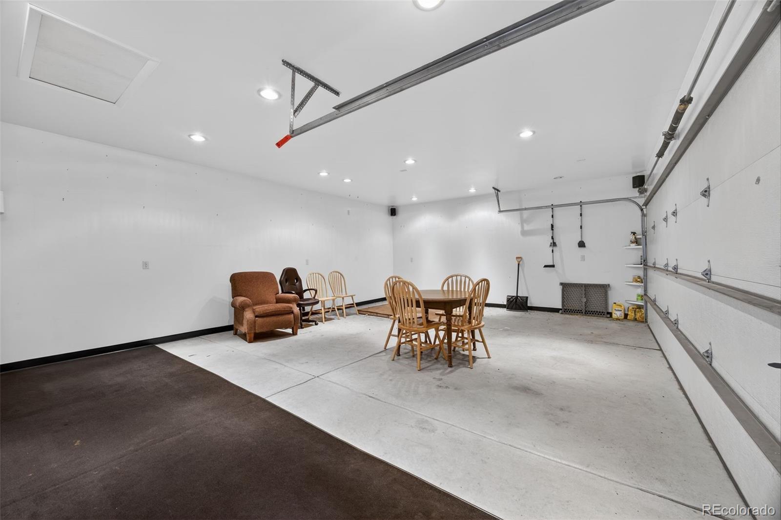 2682 Meadowbrook Drive