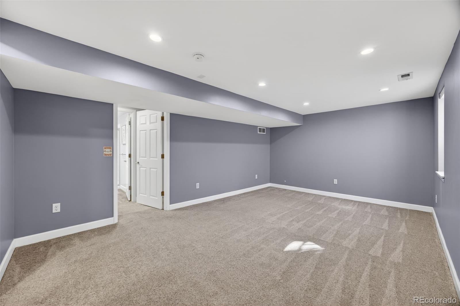 2682 Meadowbrook Drive
