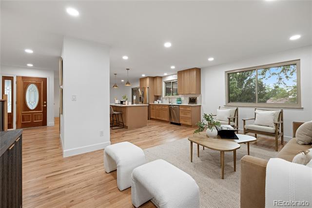8633 W Warren Drive