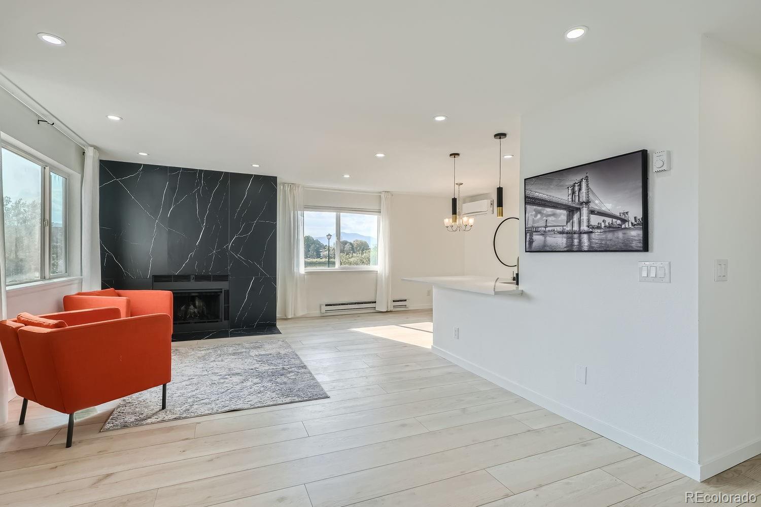 8100 W Quincy Avenue Unit: M8