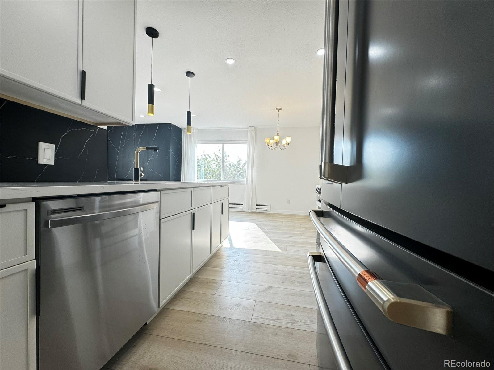 8100 W Quincy Avenue Unit: M8