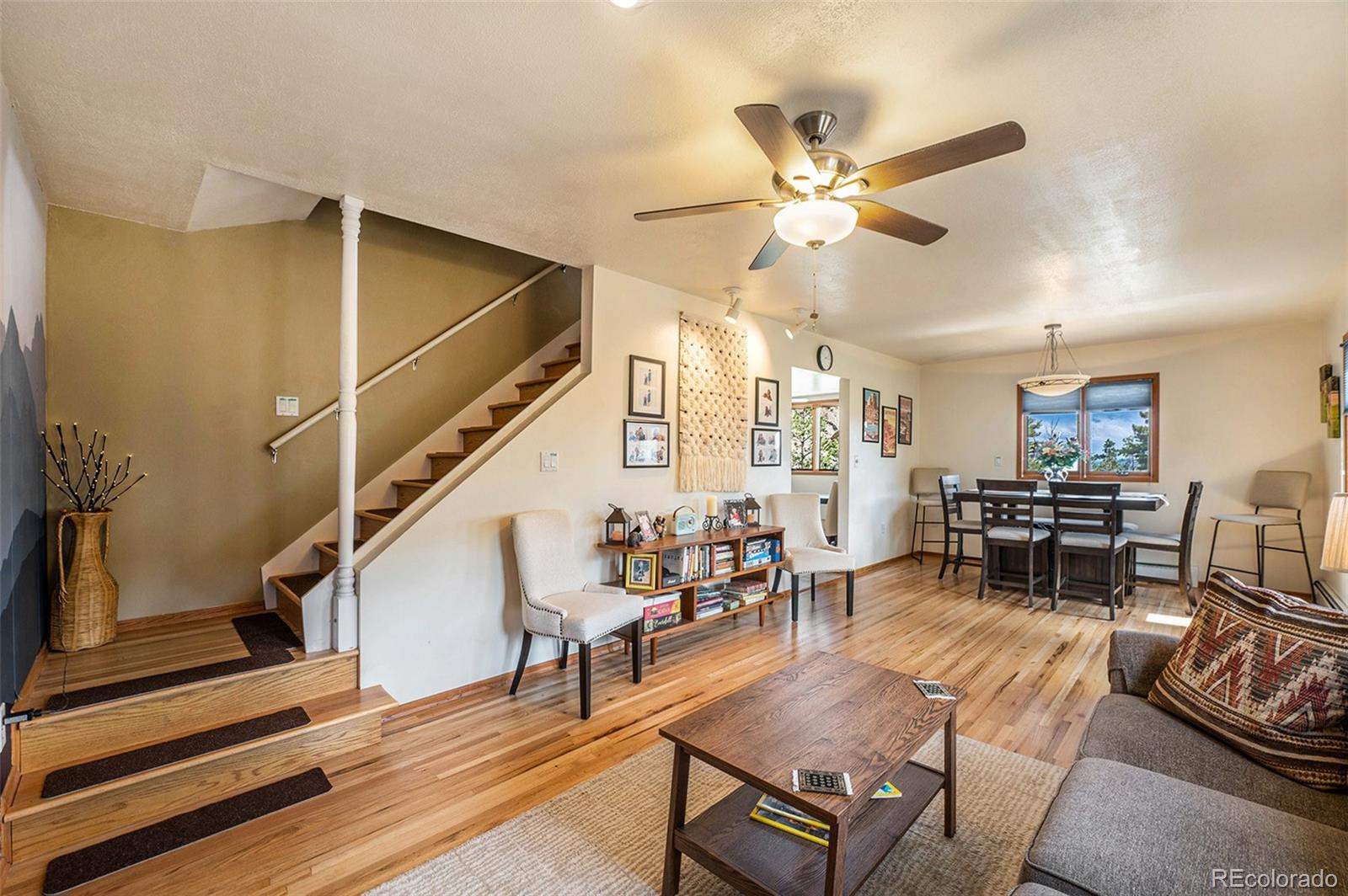 10387 Horizon View Drive