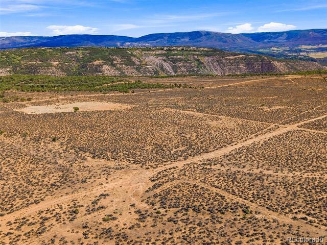 40 Acre To Be Determined