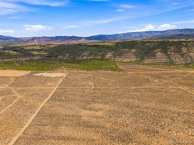 40 Acre To Be Determined