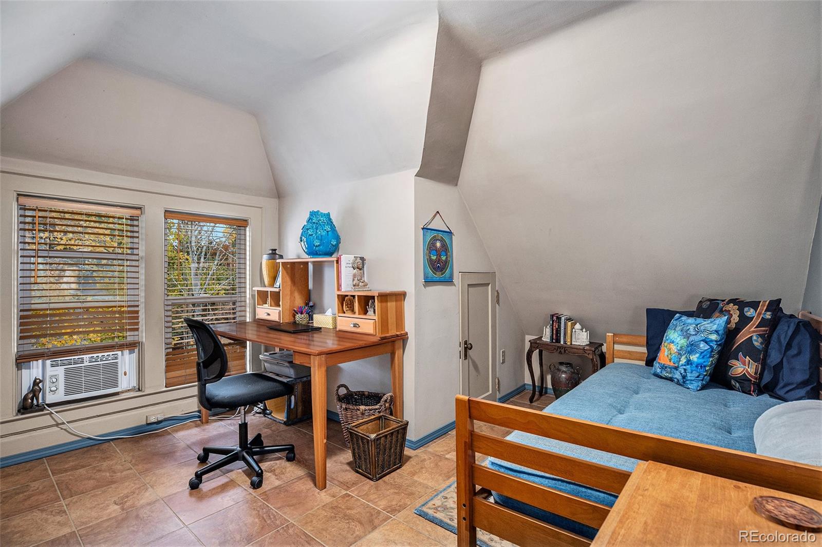 1080 S Clarkson Street