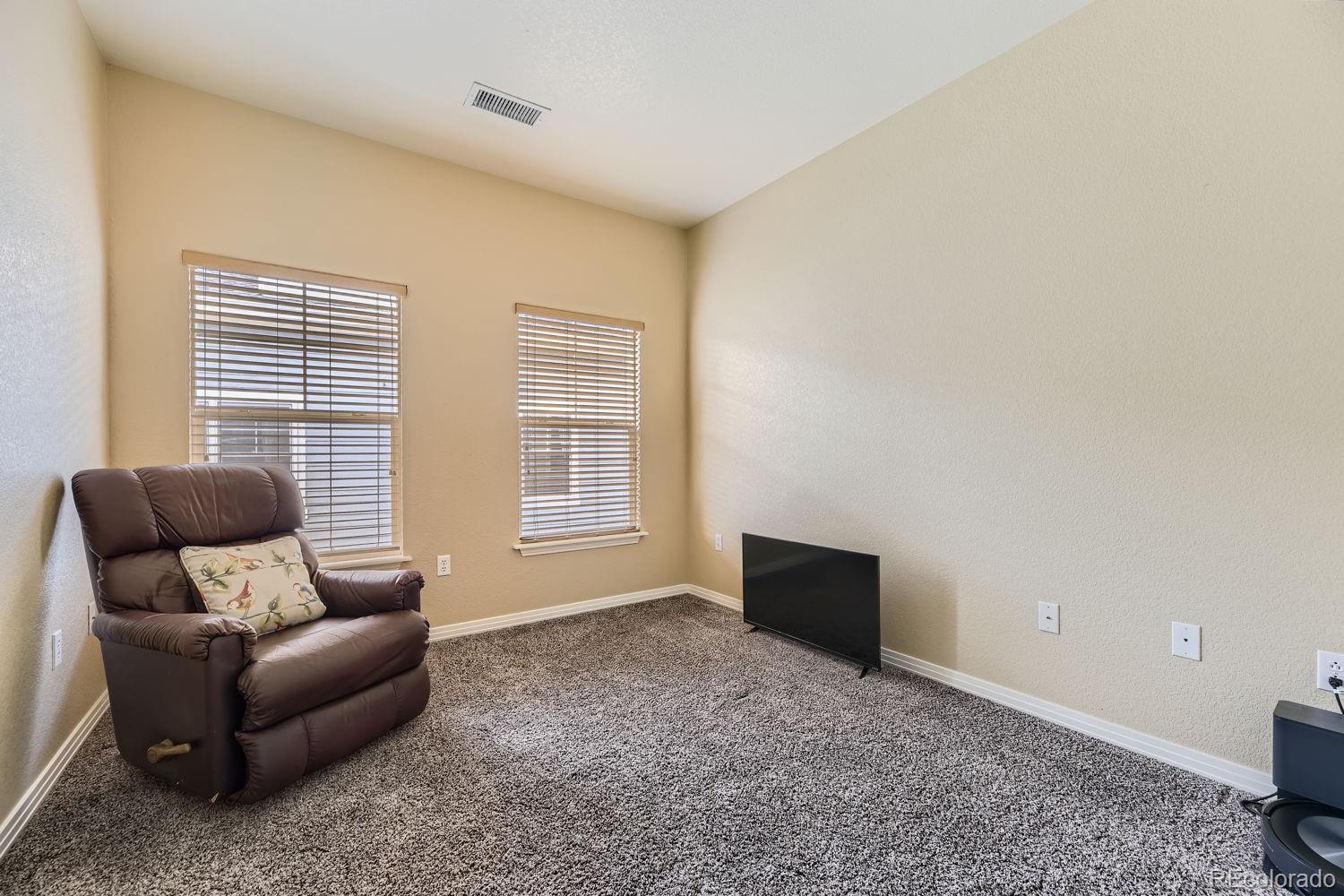 9569 Pearl Circle Unit: 204