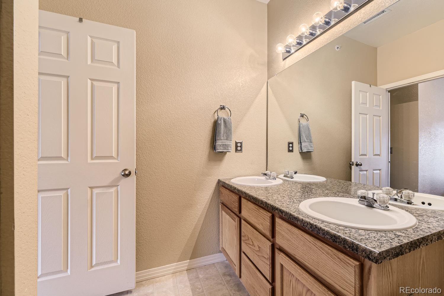 9569 Pearl Circle Unit: 204
