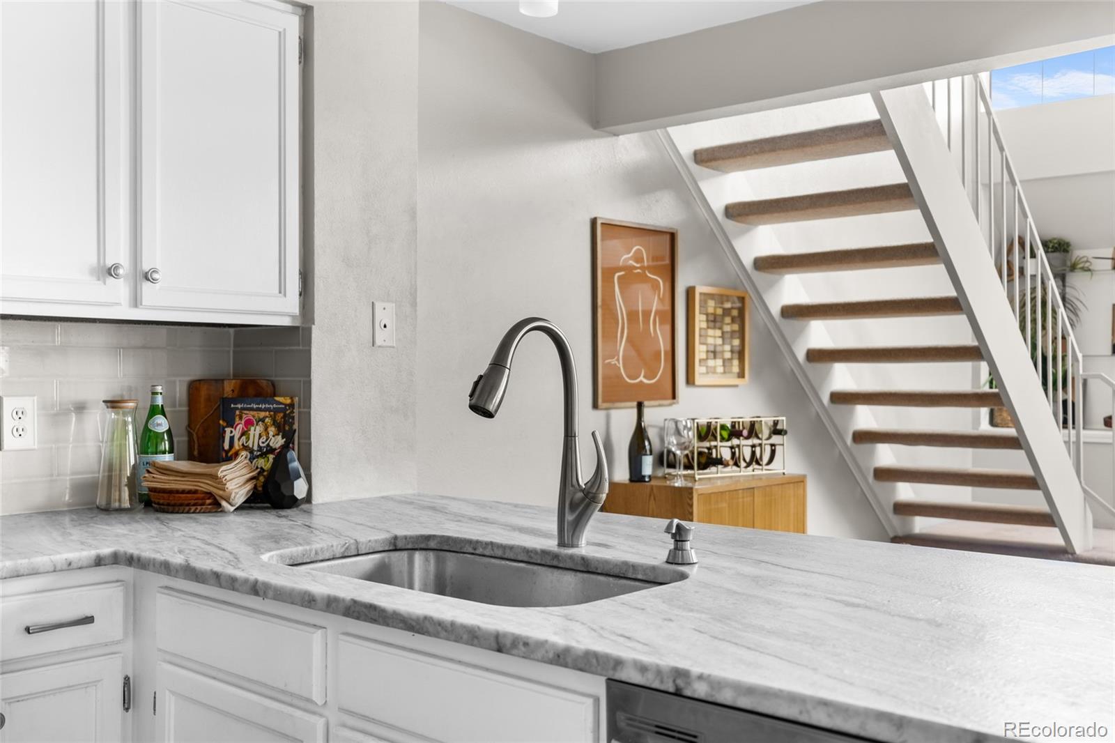 4806 E Kentucky Avenue