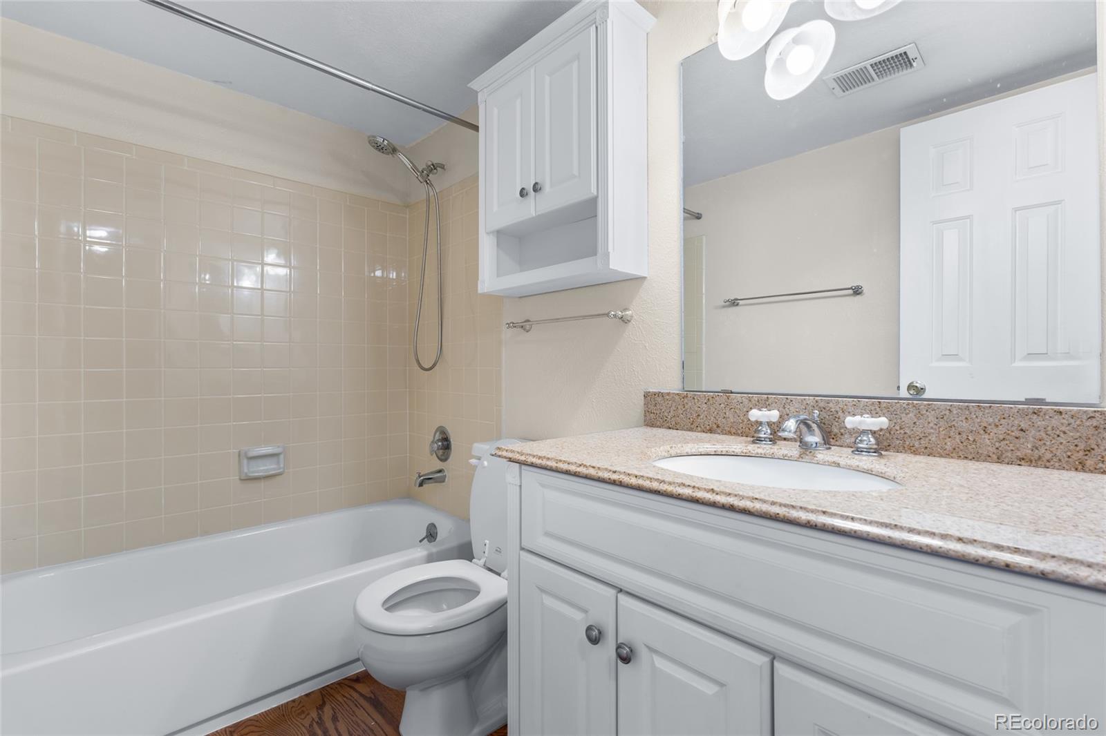 4806 E Kentucky Avenue