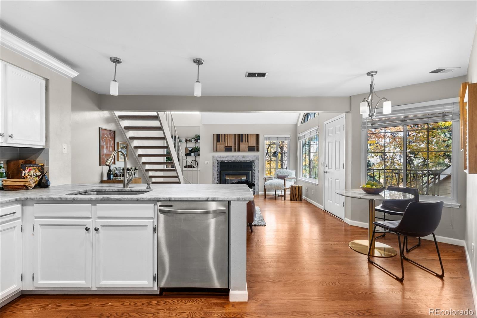 4806 E Kentucky Avenue