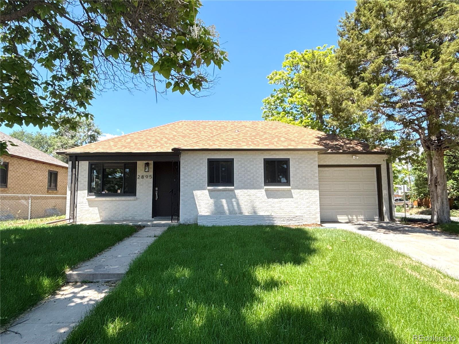 2895 Poplar Street