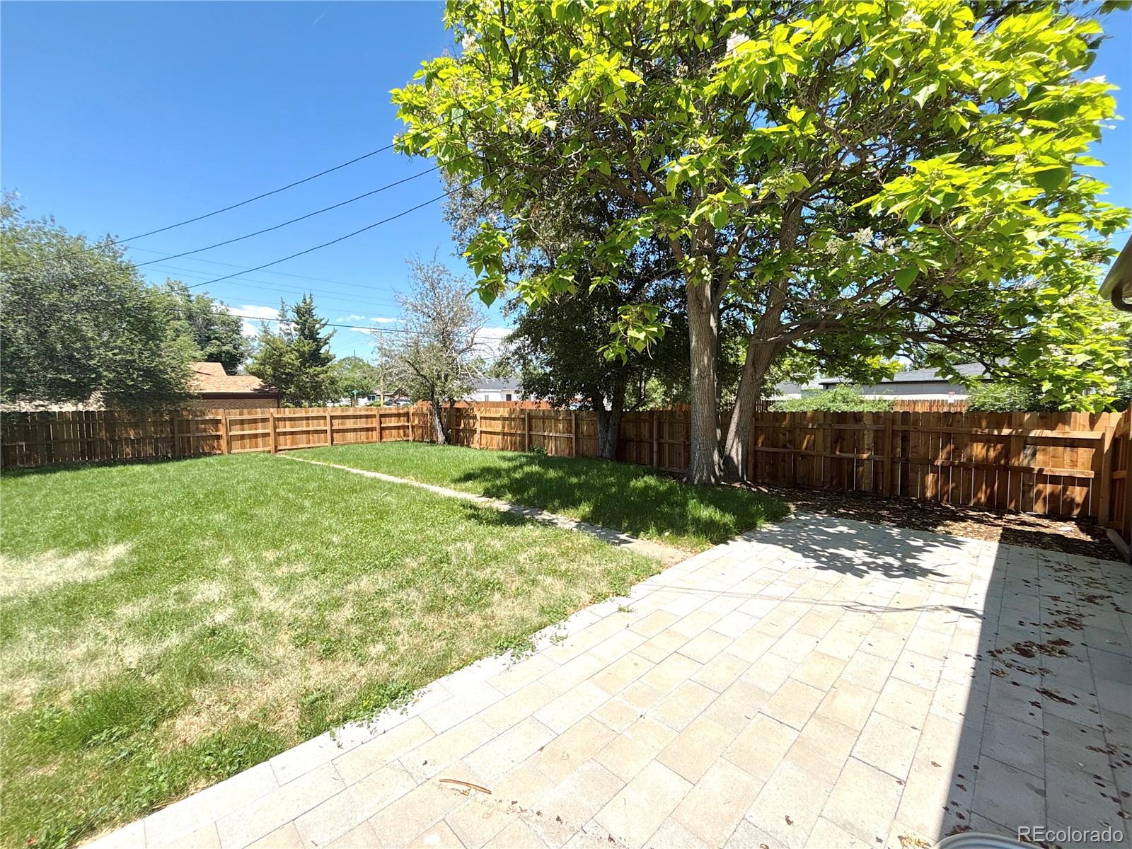 2895 Poplar Street