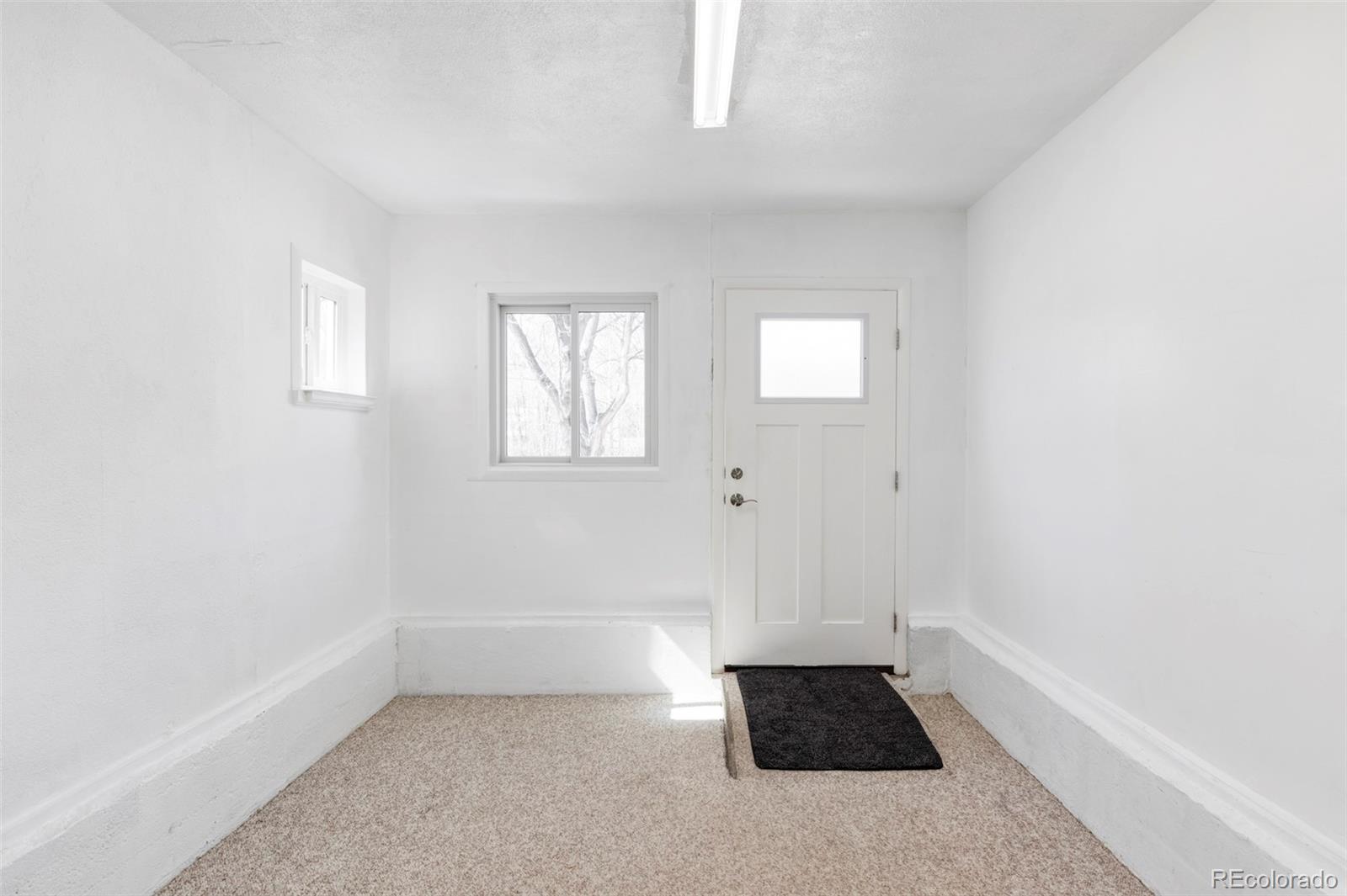 2030 Cody Street