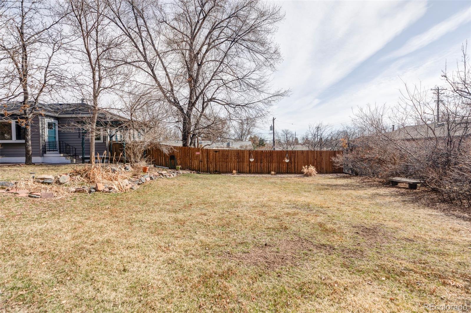 2030 Cody Street