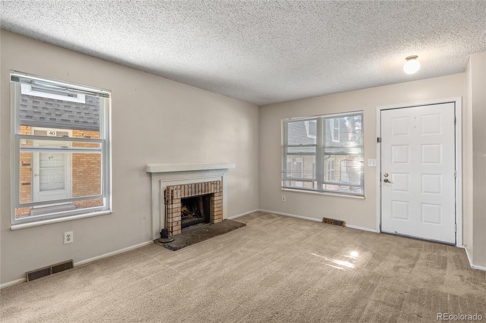 1541 S Owens Street Unit: 47