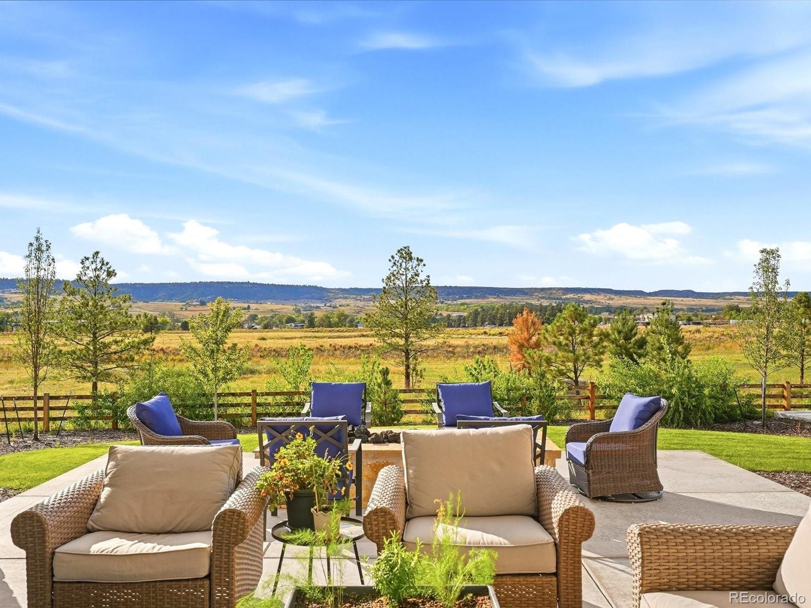 1675 Arrowpoint Court
