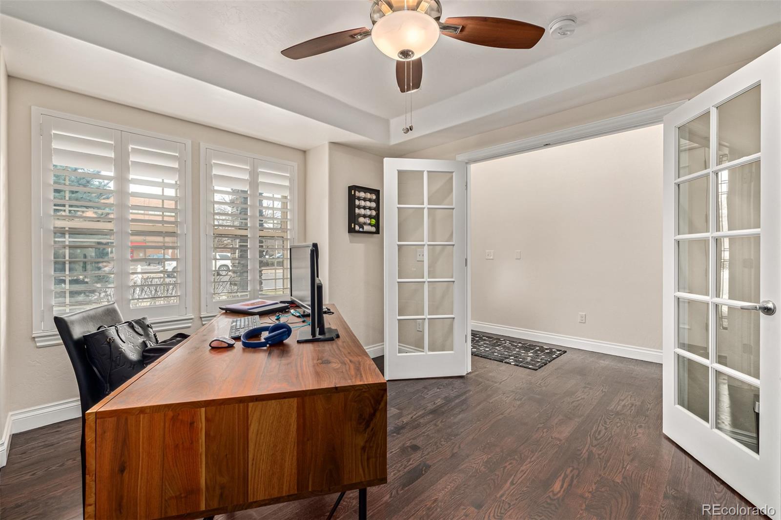 1025 S Locust Street