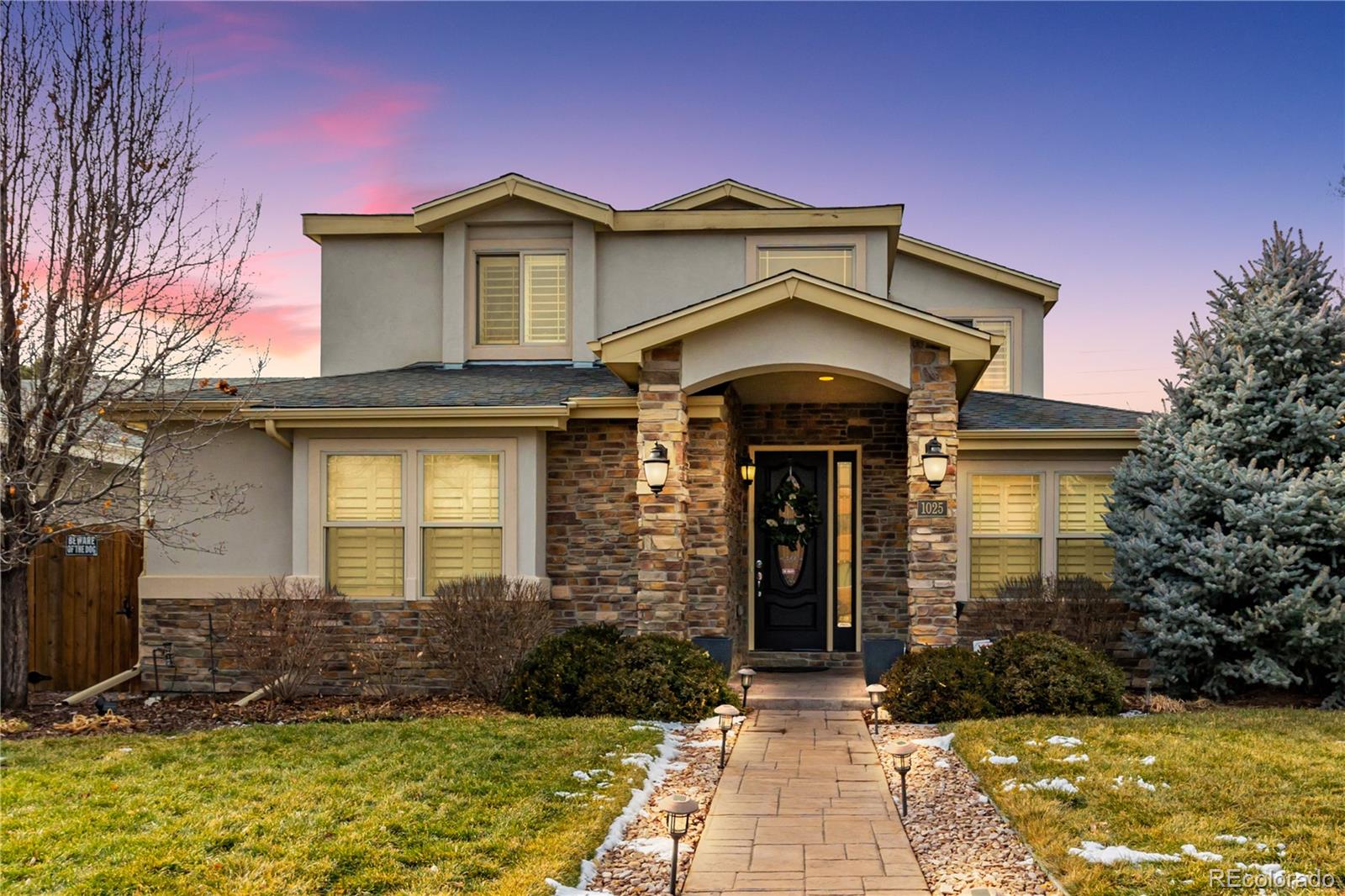 1025 S Locust Street