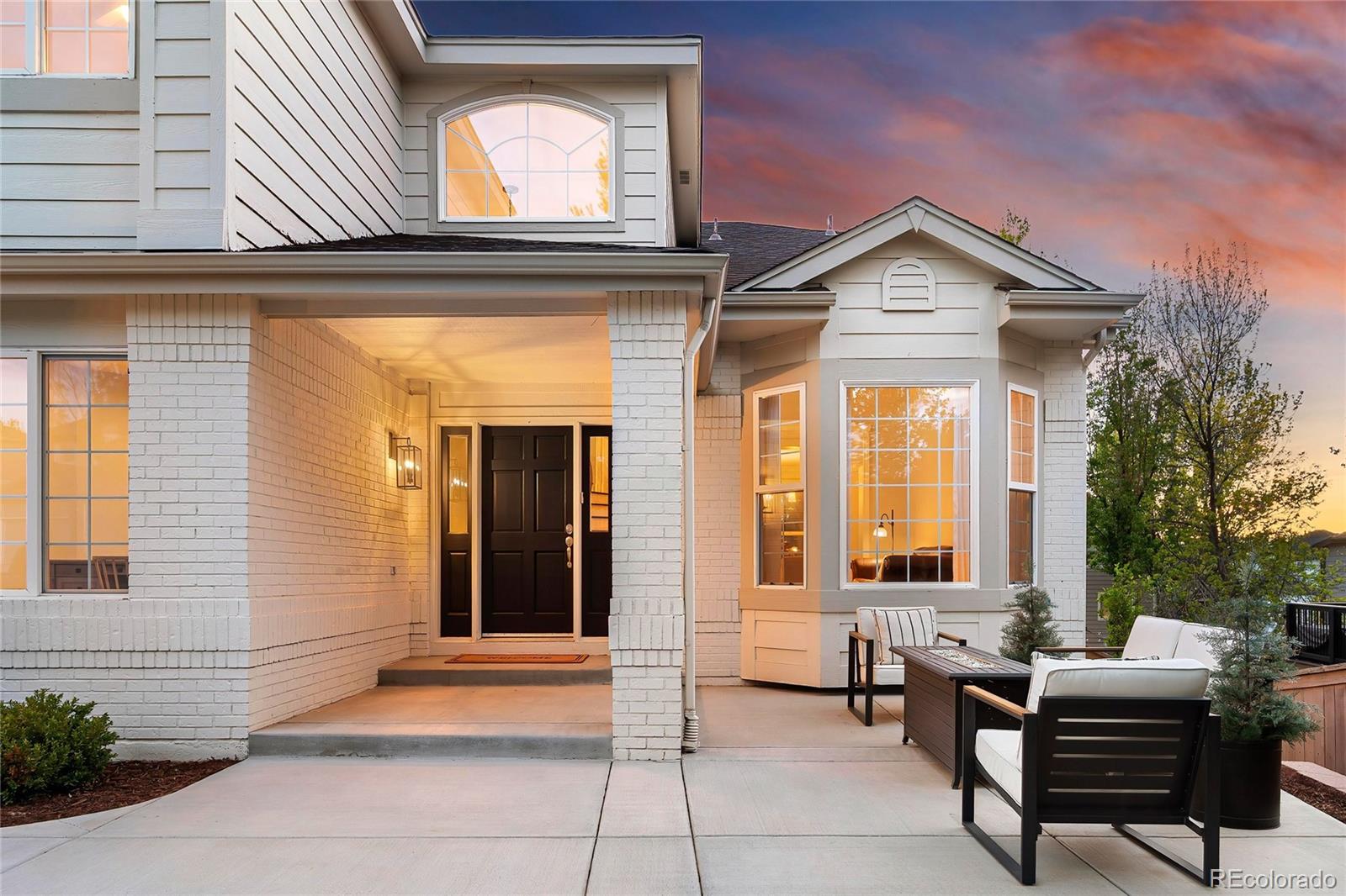 10195 Knoll Circle