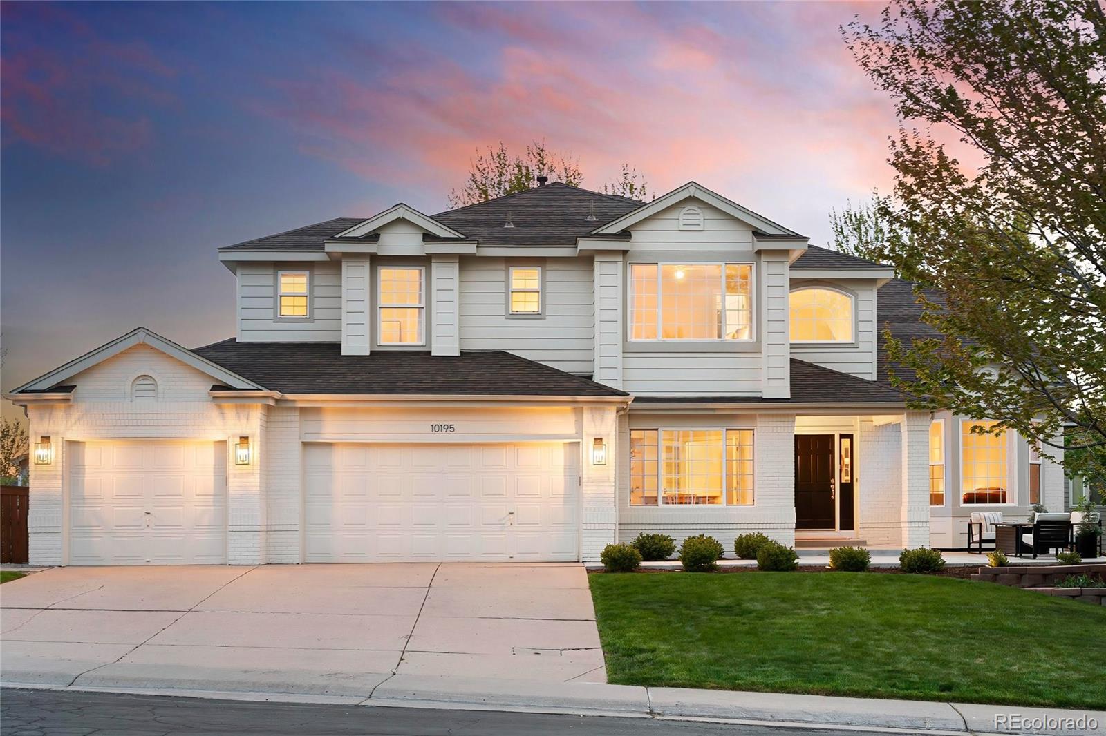 10195 Knoll Circle