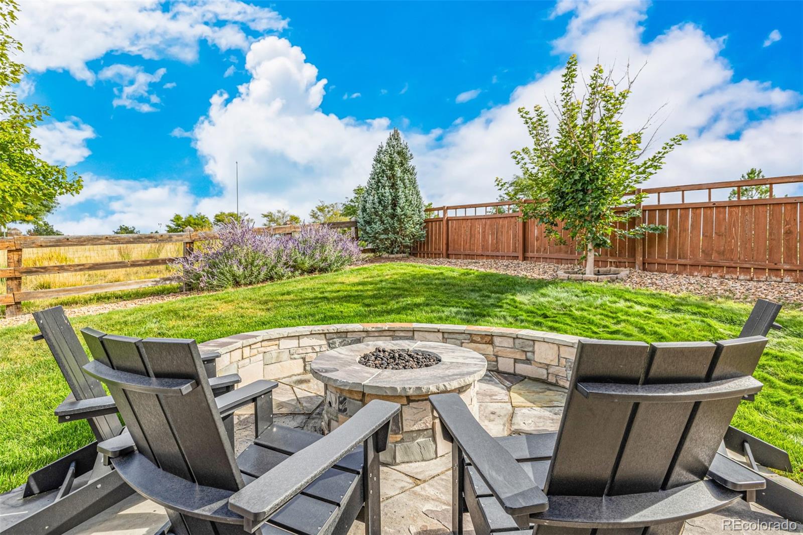 4351 Applecrest Circle