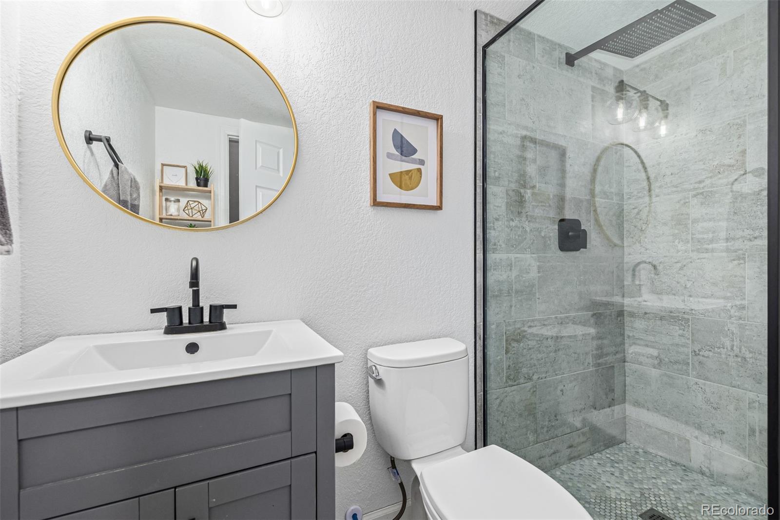 4351 Applecrest Circle