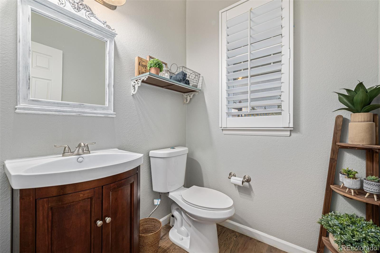 4351 Applecrest Circle