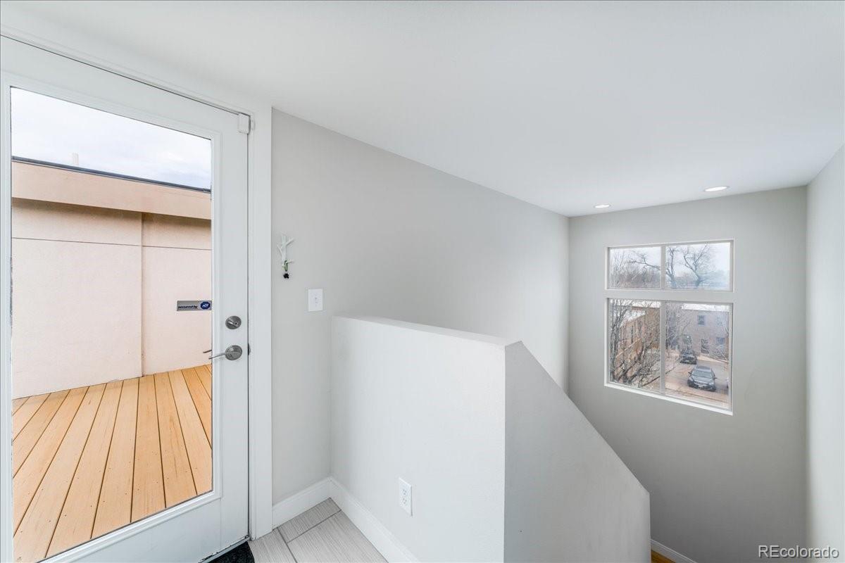 1818 Clarkson Street Unit: 105