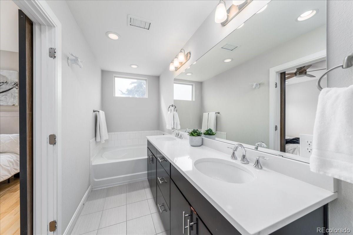 1818 Clarkson Street Unit: 105