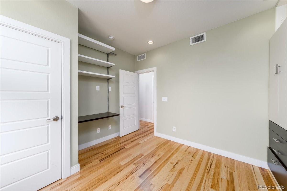 1818 Clarkson Street Unit: 105