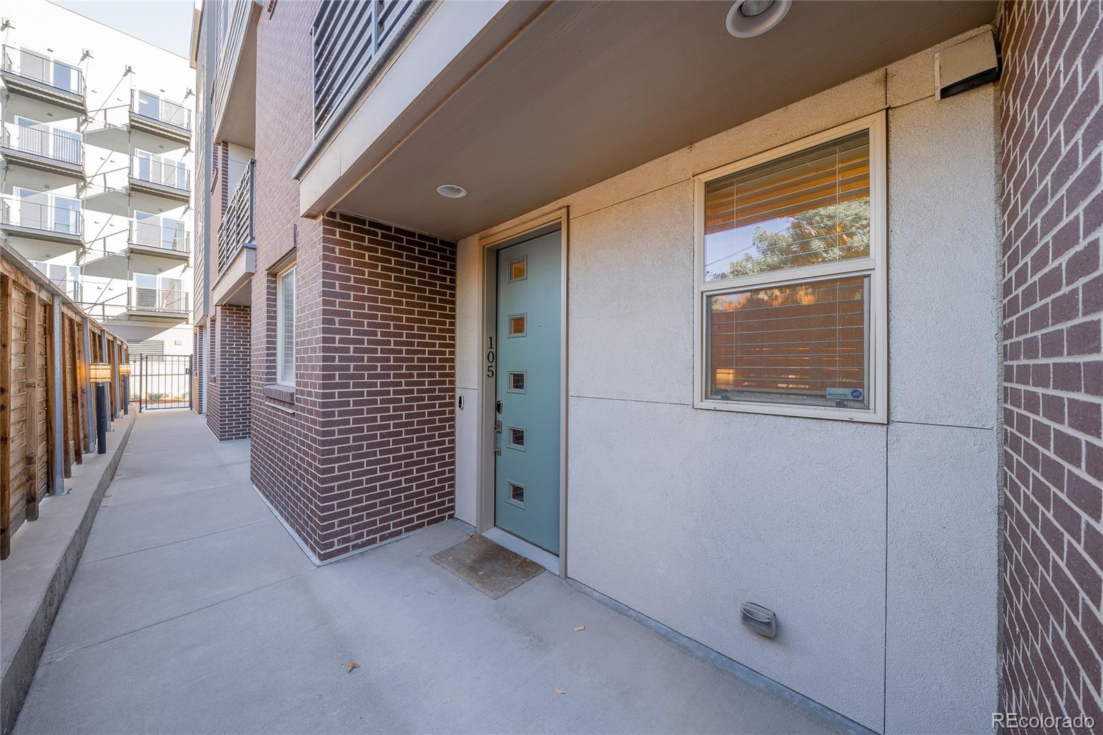 1818 Clarkson Street Unit: 105