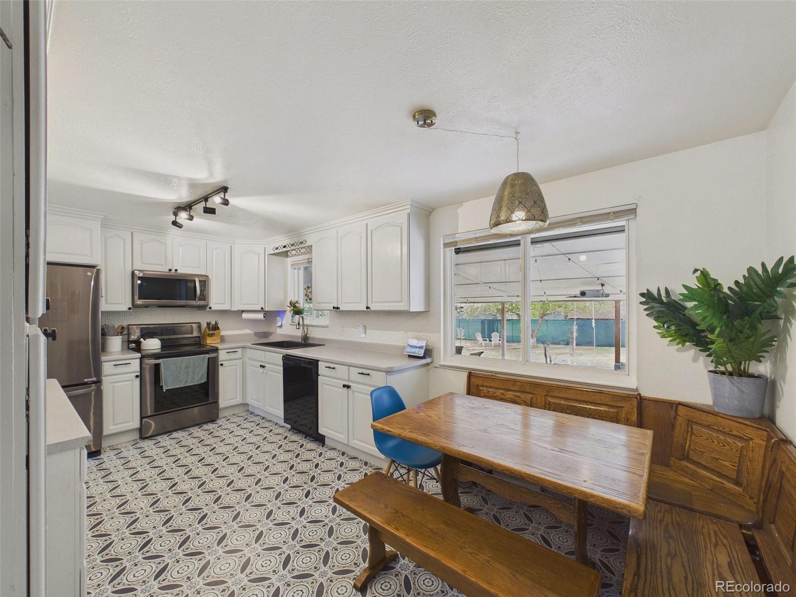 851 Miller Court