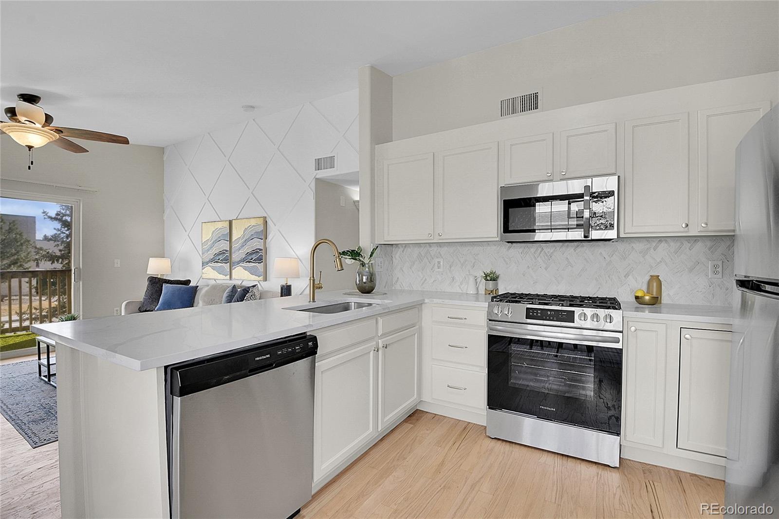 8655 W Berry Avenue Unit: 202