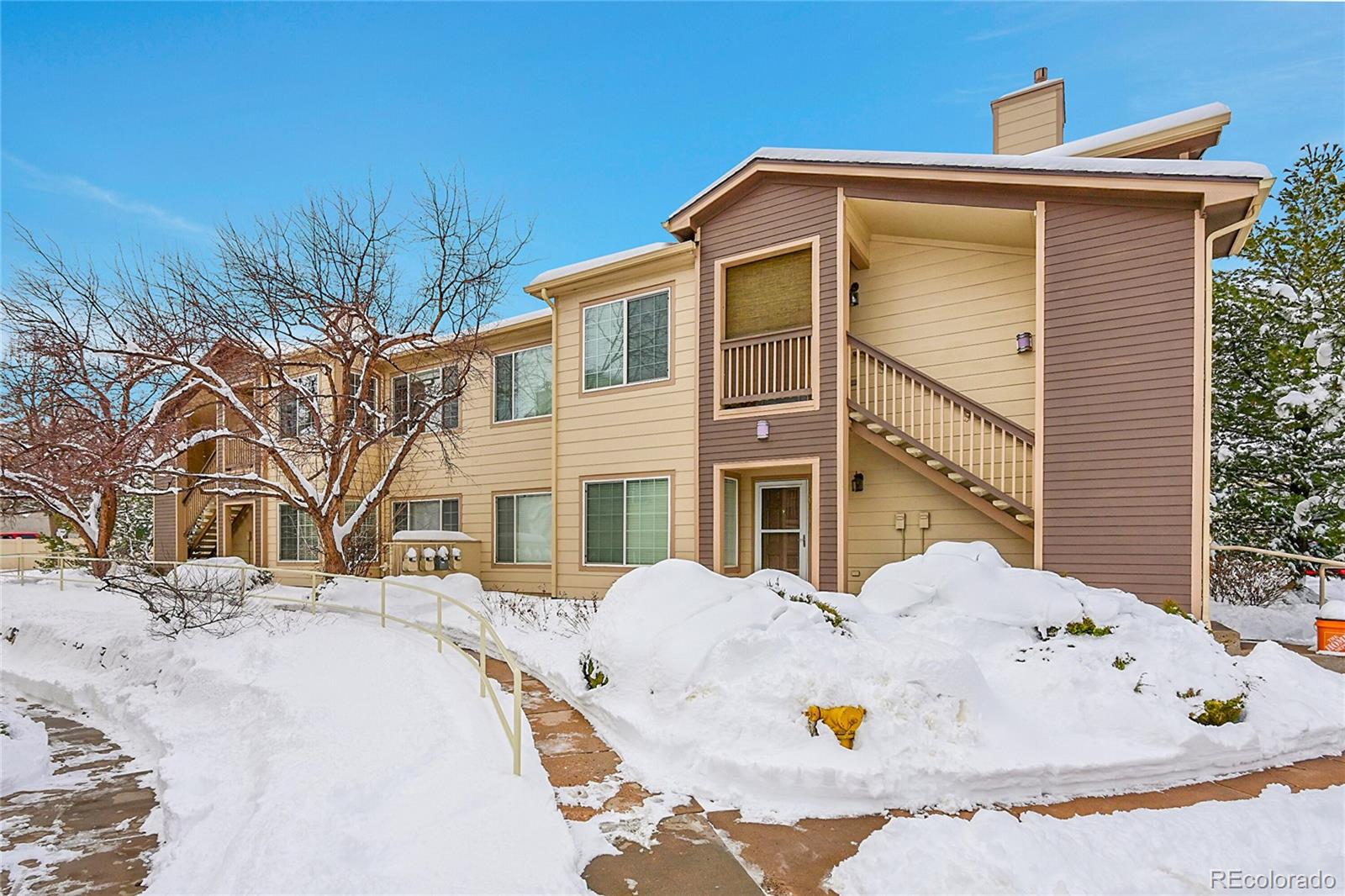 8655 W Berry Avenue Unit: 202