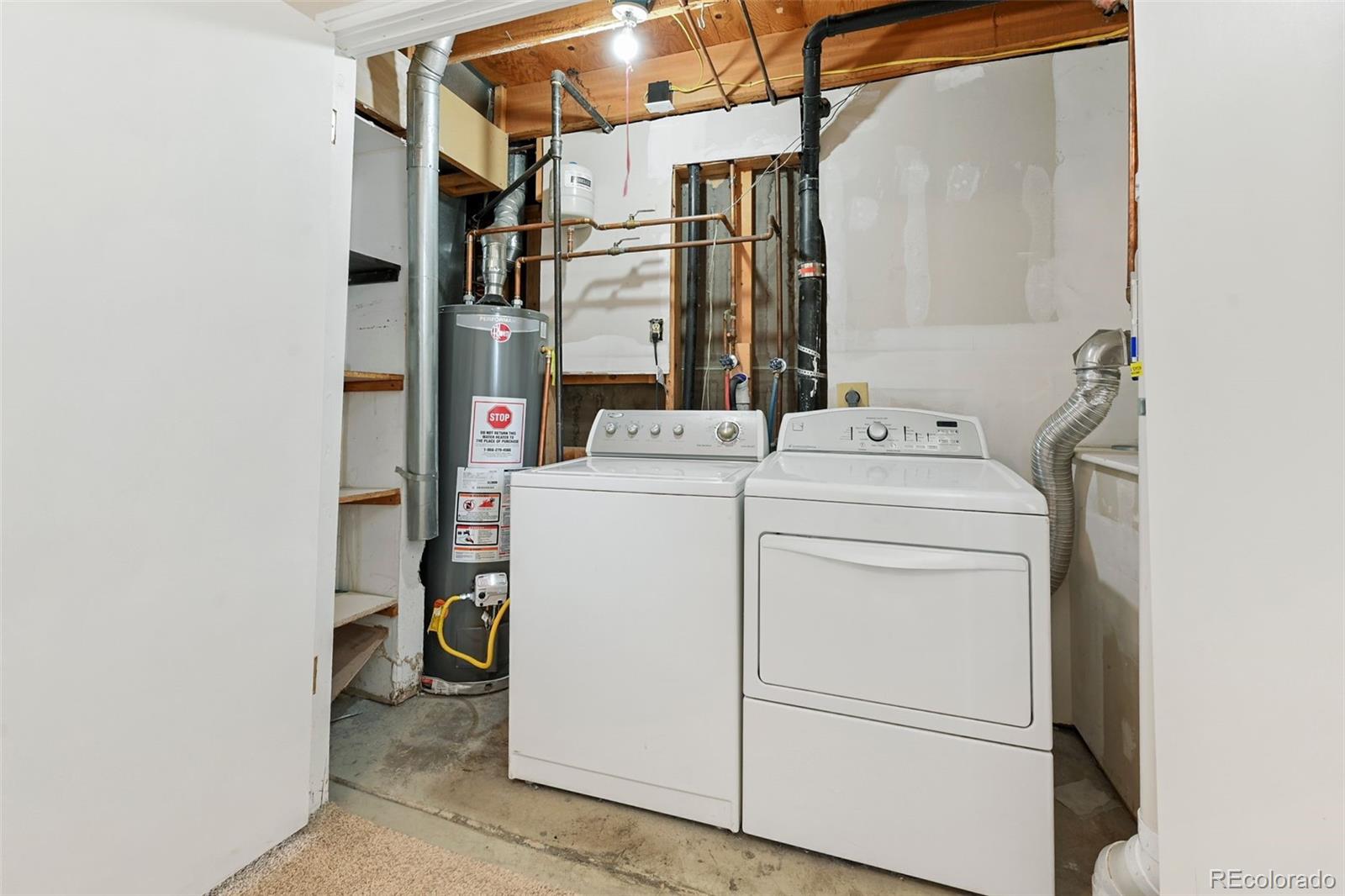 9196 W Maplewood Avenue