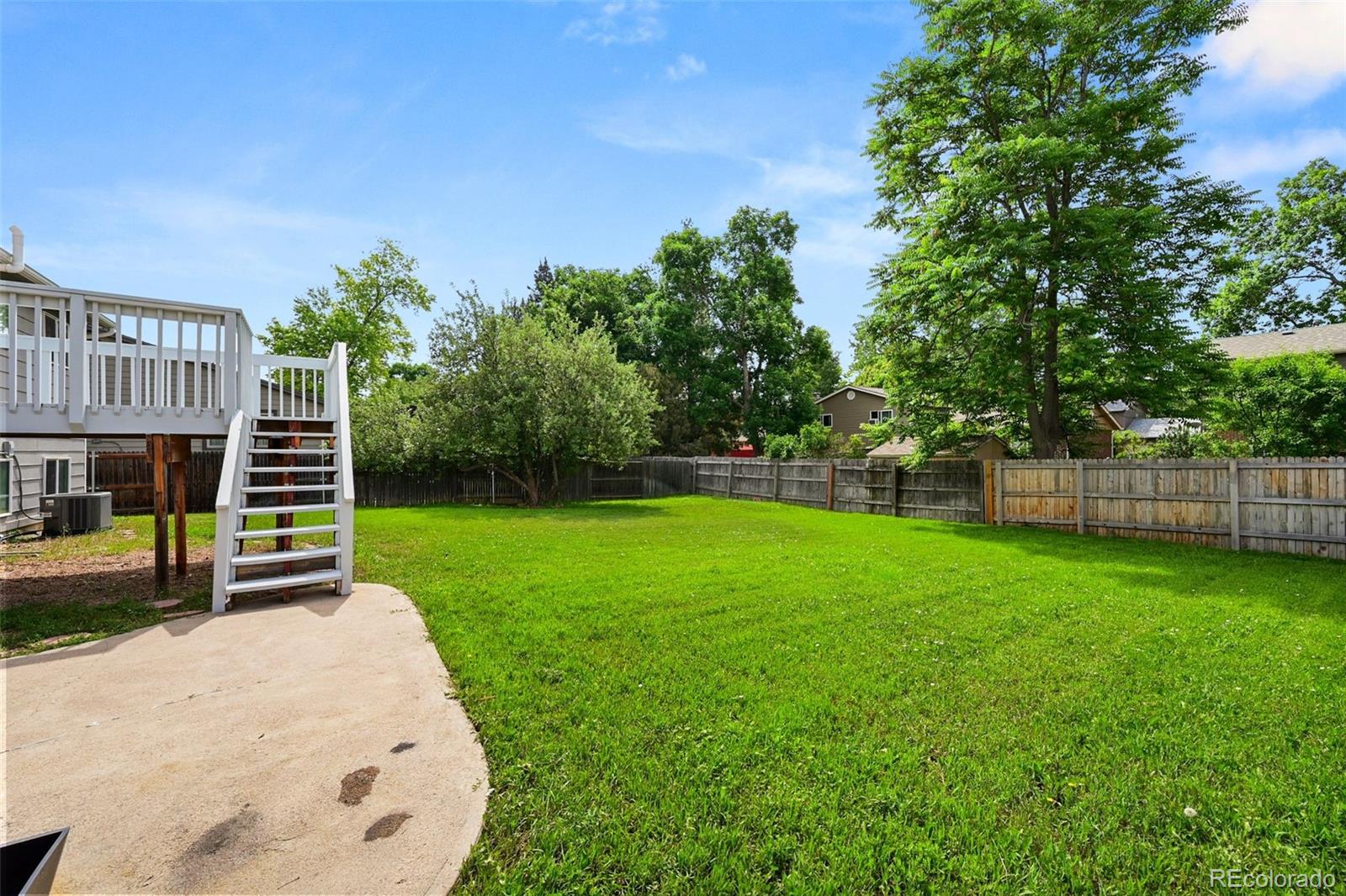 9196 W Maplewood Avenue