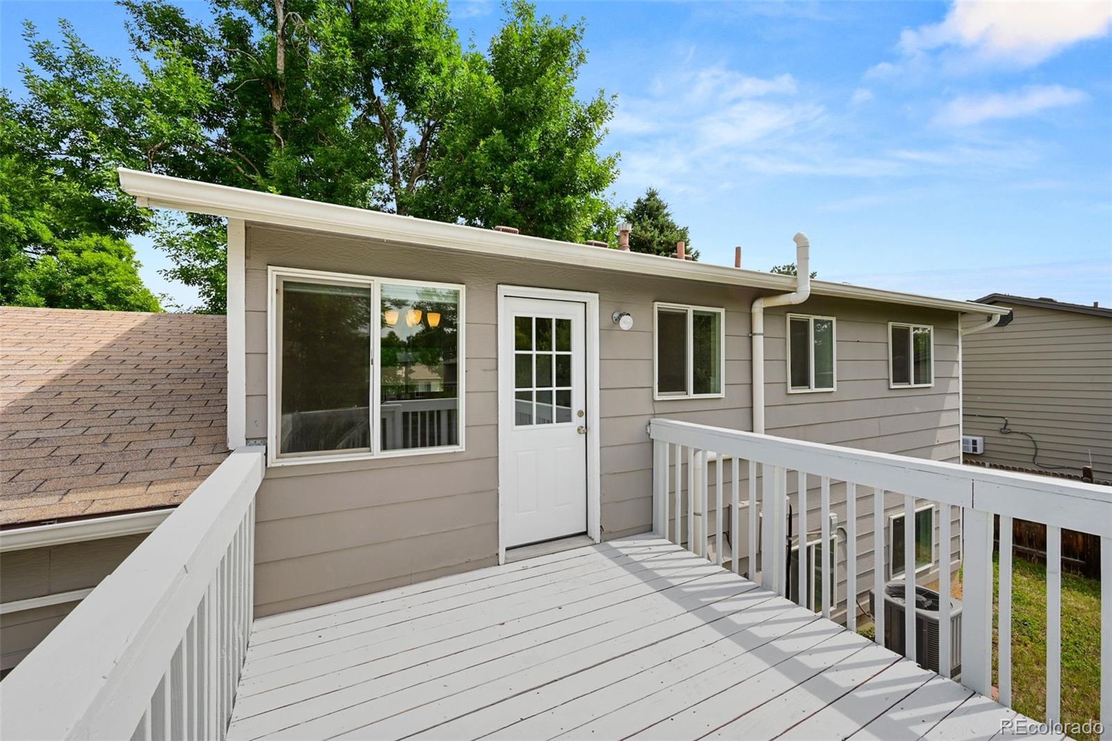 9196 W Maplewood Avenue