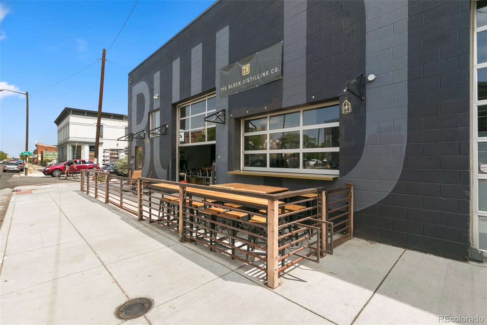 3417 N Humboldt Street