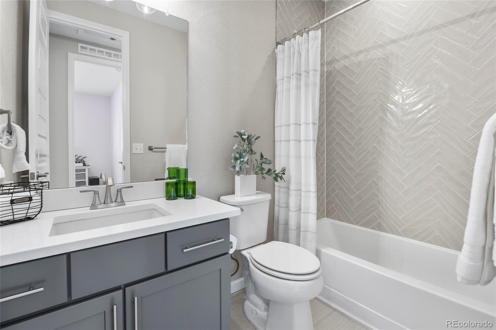 4265 E Iliff Avenue Unit: 1