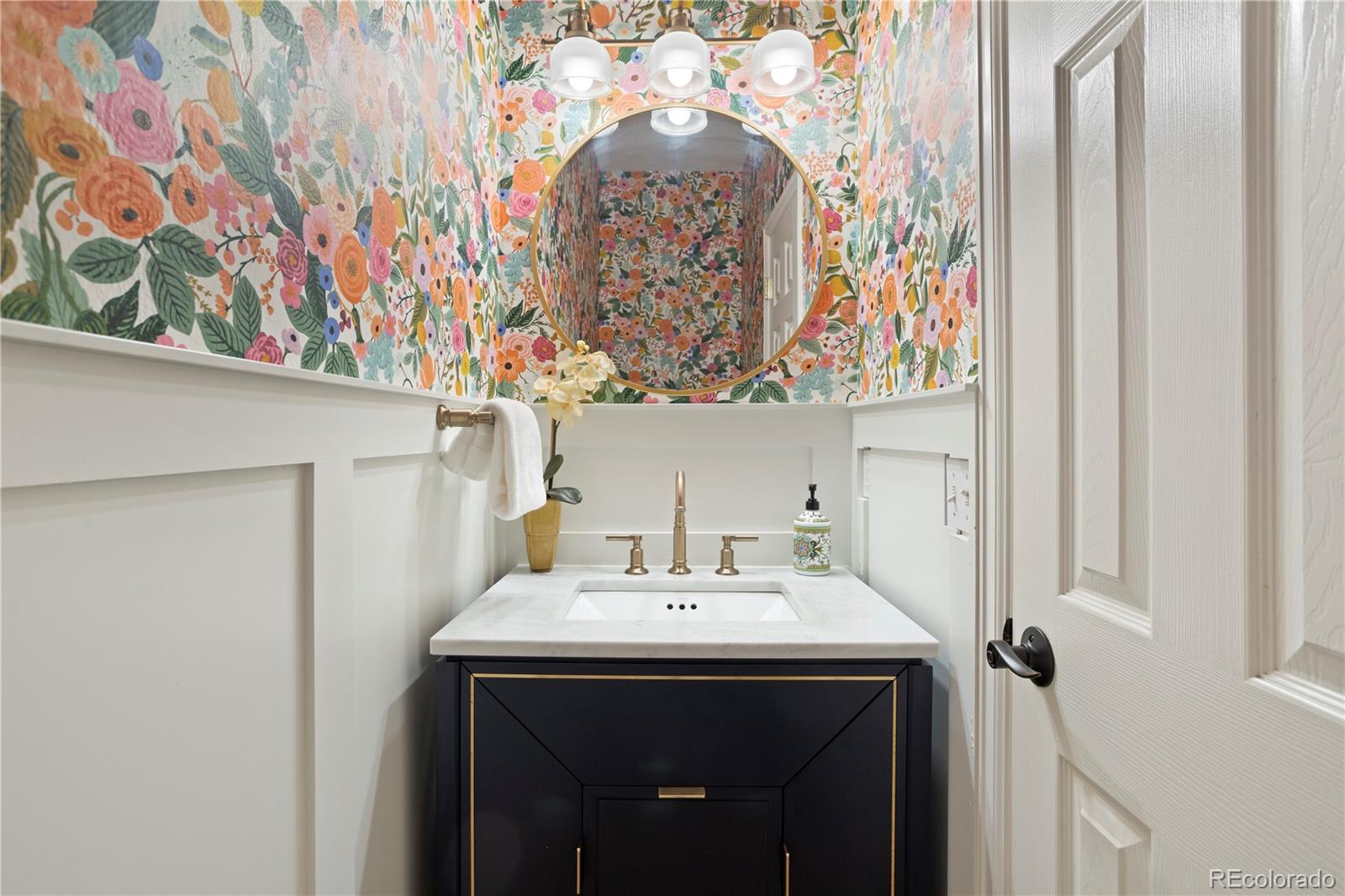 376 Rose Finch Circle