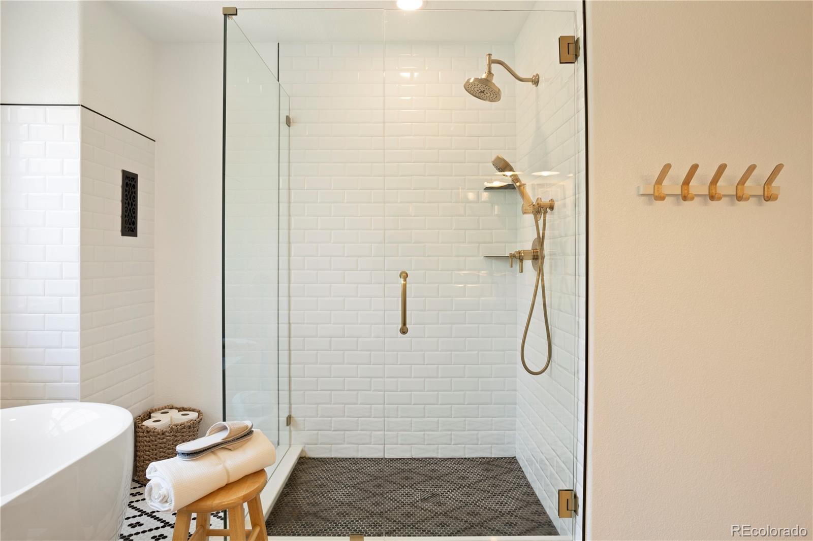 376 Rose Finch Circle