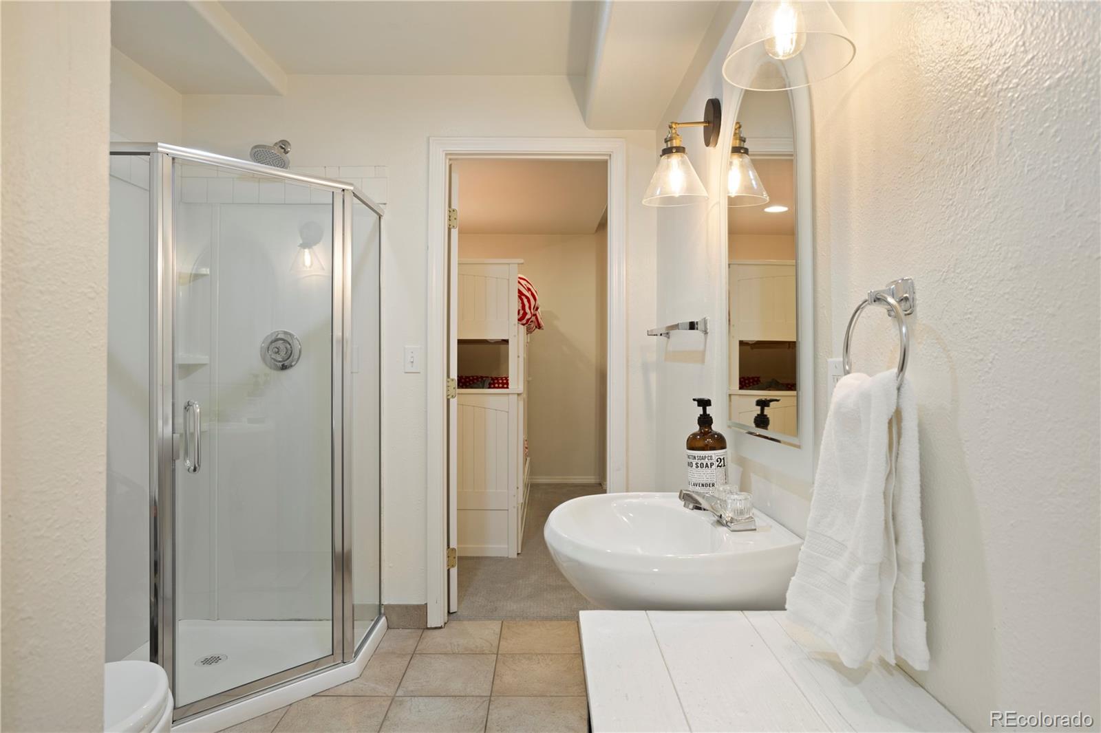 376 Rose Finch Circle