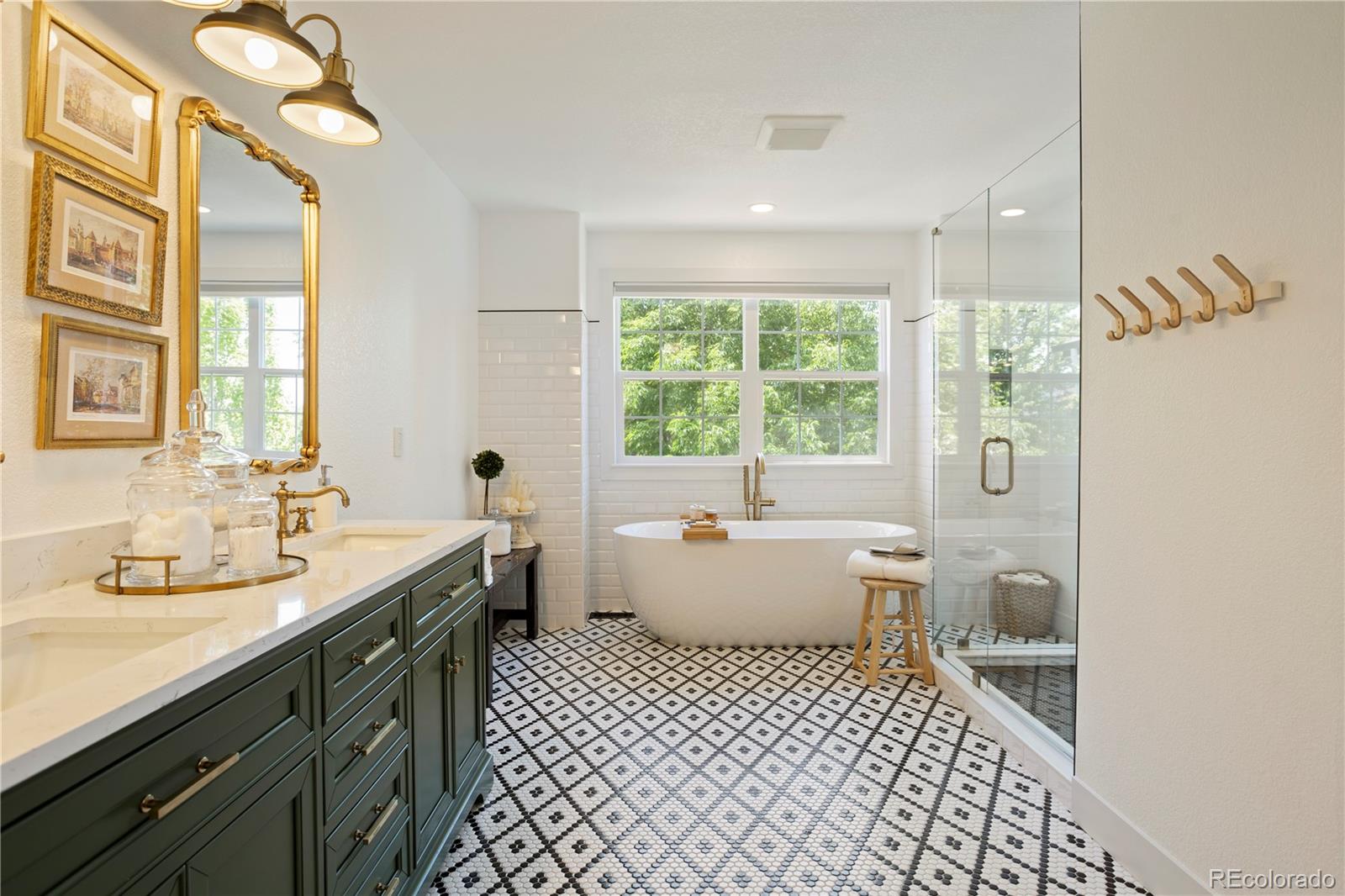 376 Rose Finch Circle