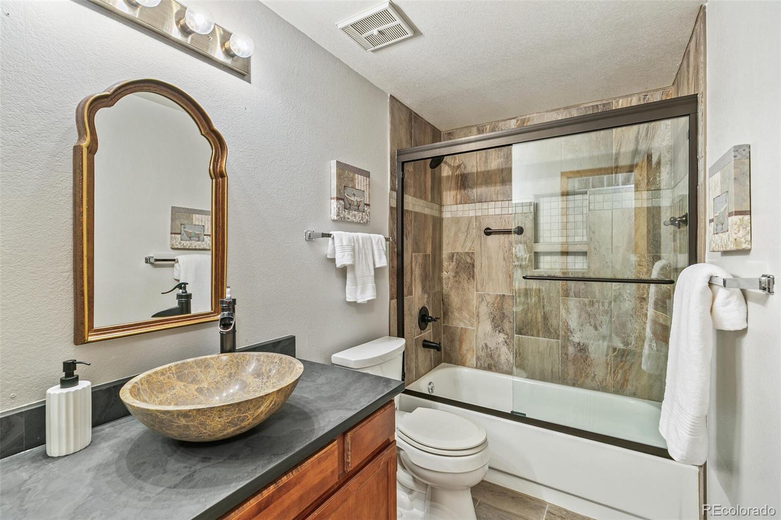 8442 Everett Way Unit: D
