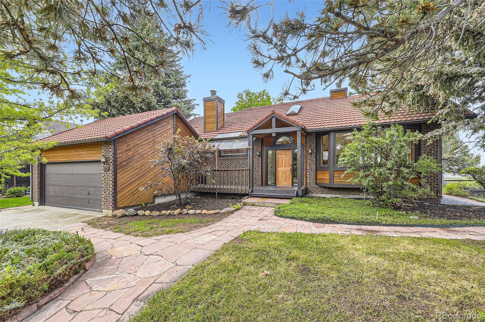 916 W Alder Street