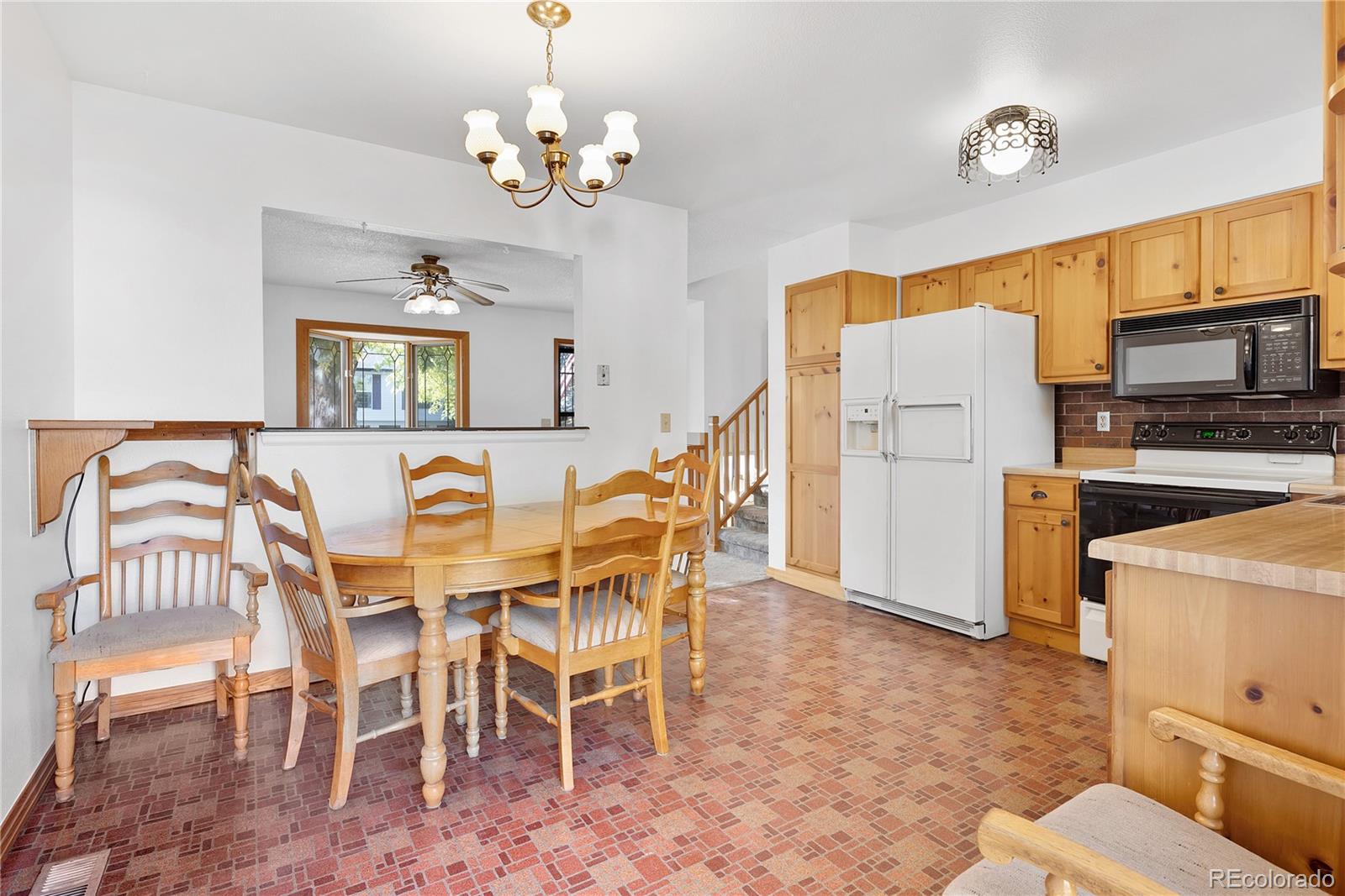 4608 S Alkire Street