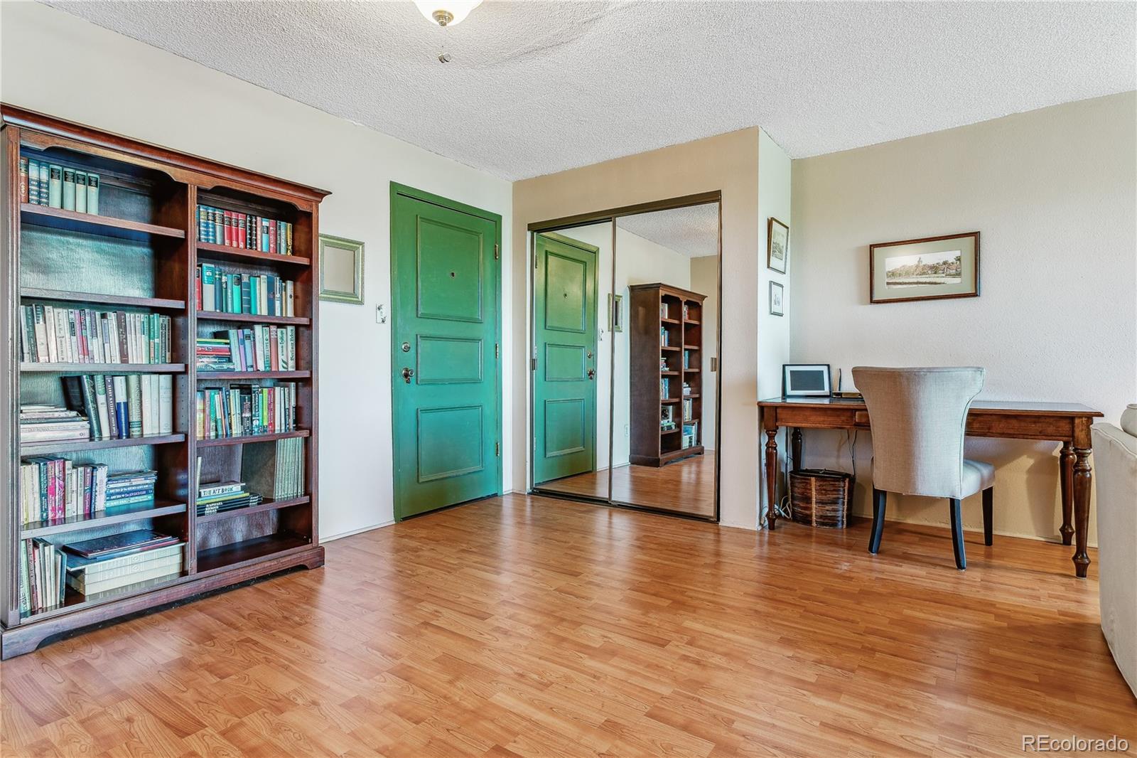 2 Adams Street Unit: 504