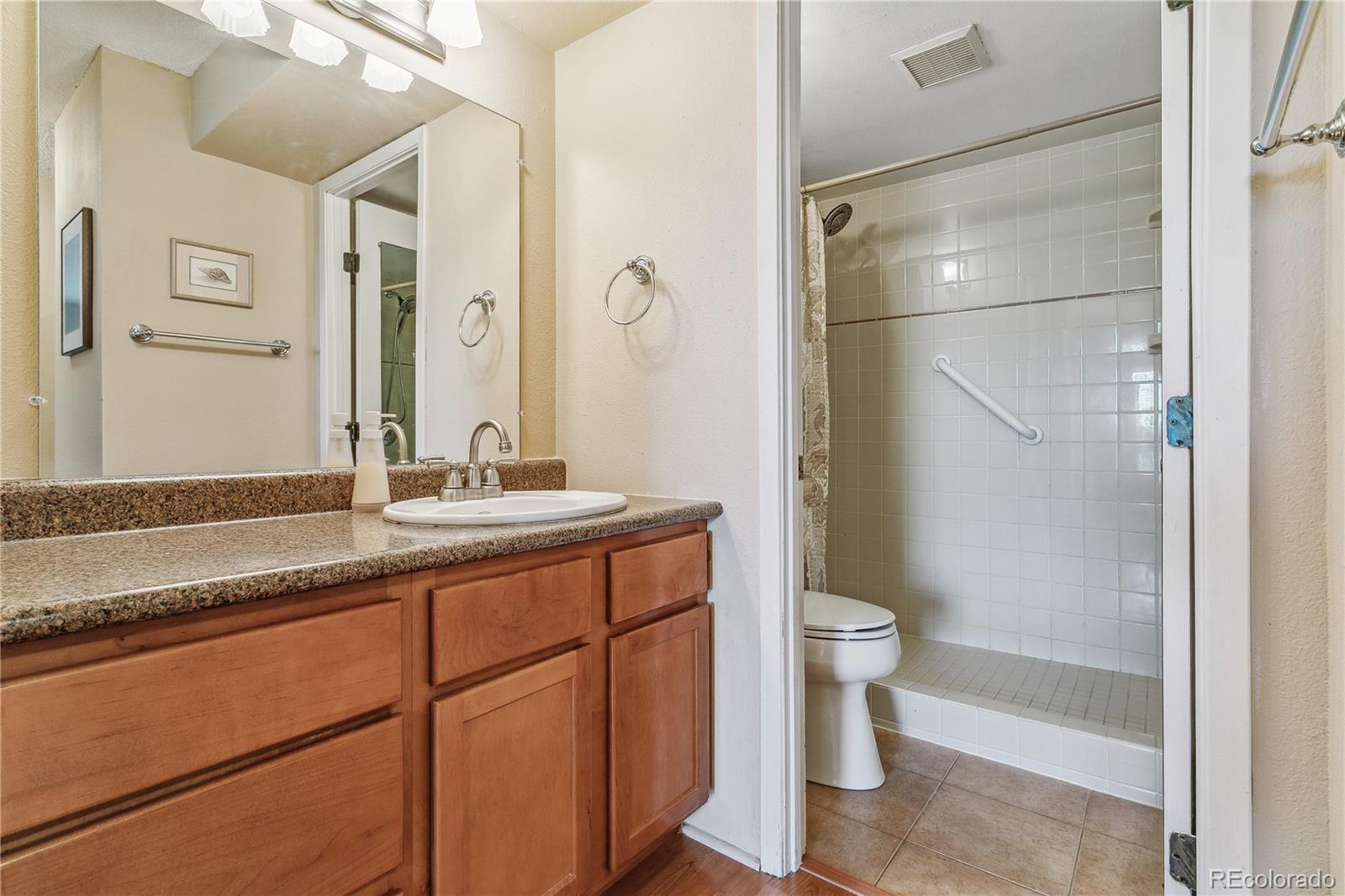 2 Adams Street Unit: 504