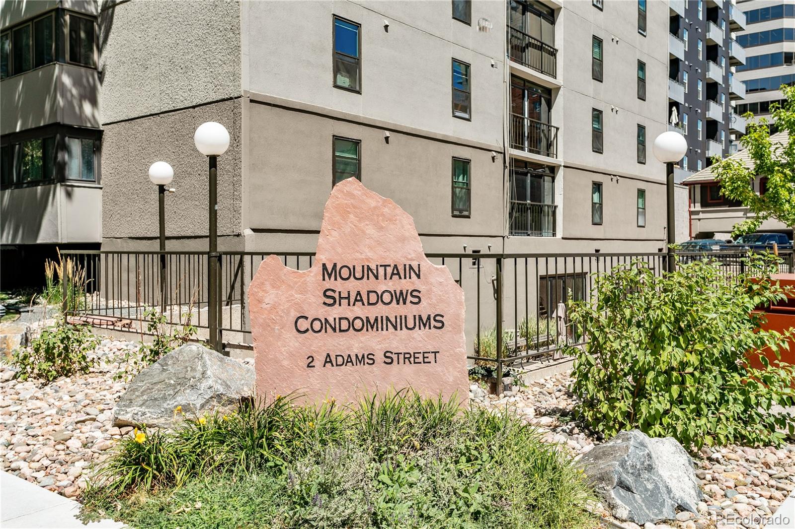 2 Adams Street Unit: 504